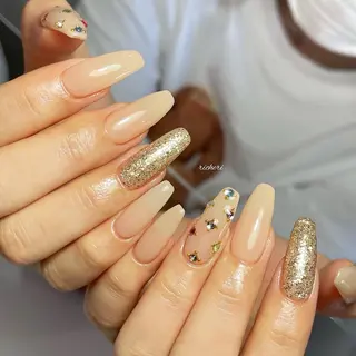 ミディアム ネイル richeri beautyのネイルデザイン