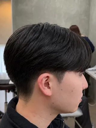 メンズ ニュアンスパーマ🌀 毛流れ🩶イザベラのヘアスタイル