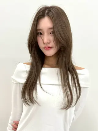 ロング ‎🤍髪質改善‎🤍 レイヤーカット‎🤍のヘアスタイル