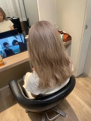 セミロング カラー ANDIAMO SAKAE🍁楓のヘアスタイル