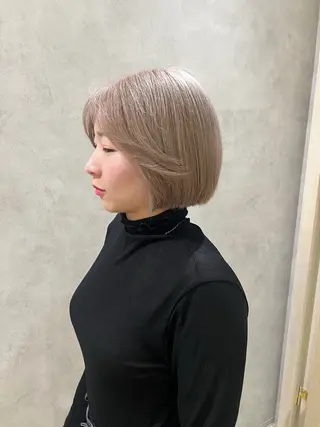 ミディアム カラー 茂木 未海のヘアスタイル