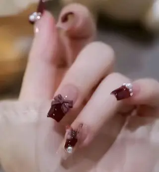 ネイル Queen‘s なんのネイルデザイン