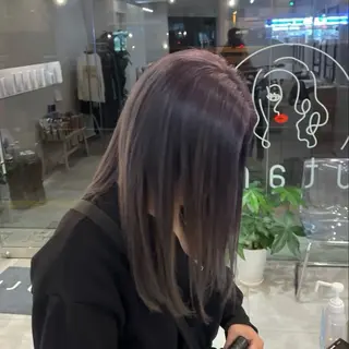 ミディアム カラー Dr. MATSUMOTOのヘアスタイル