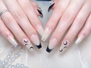 ネイル M🌷nail 長さだし専門店のネイルデザイン