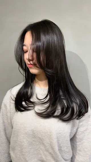 セミロング 髪質改善💎レイヤー /メンズ 井田直美のヘアスタイル