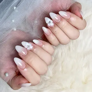 ネイル Luna Nail.Novaのネイルデザイン