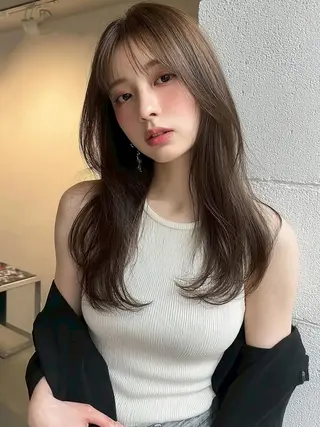セミロング KANA/天王寺 🎀🫧のヘアスタイル