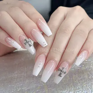 ネイル Queen's ゆなのネイルデザイン