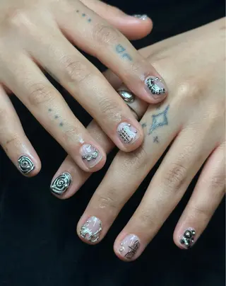 ネイル Iconic Nailのネイルデザイン