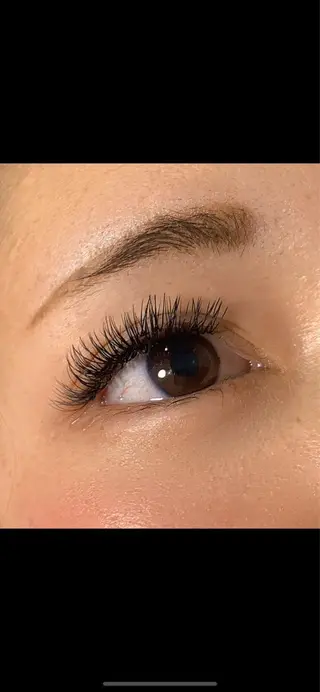 マツエク・マツパ eyelash Anmut Lunaのマツエク・マツパデザイン