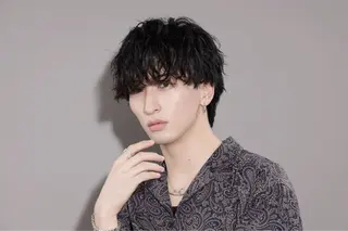ショート パーマ メンズ シャドウパーマ ピンパーマ稲村のヘアスタイル