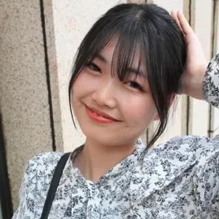 セミロング ヘアアレンジ ❇️安達 優心❇️ レイヤー/艶髪特化のヘアスタイル