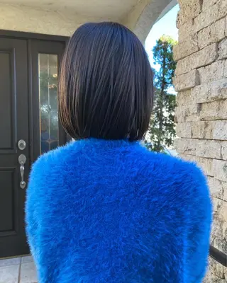 ショート カラー 金子 歩実のヘアスタイル