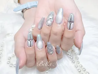 ネイル Bella Nail Salonパラジェルのネイルデザイン