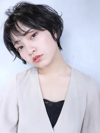ショート カラー パーマ ヘアアレンジ ITbyALBUM 中野店のヘアスタイル