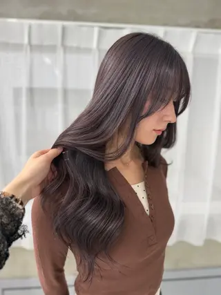ロング sena⌇ベージュ⌇ ブリーチなしWカラーのヘアスタイル
