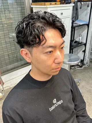 パーマ メンズ fifth/原宿/ カットモデル/カズのヘアスタイル