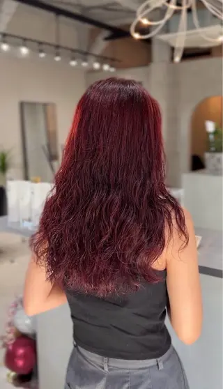 ロング カラー 山下 聖愛羅のヘアスタイル