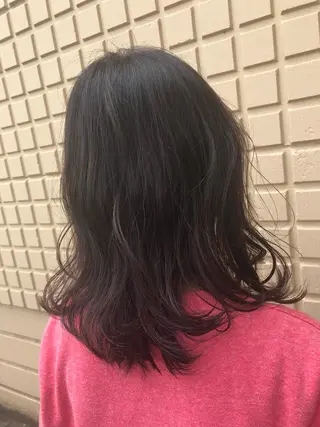 セミロング カラー 三瓶 眞実子のヘアスタイル