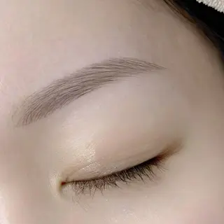 アイブロウ 堀 真琴の眉毛・アイブロウイメージ