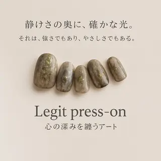 ネイル Legit nail salonのネイルデザイン