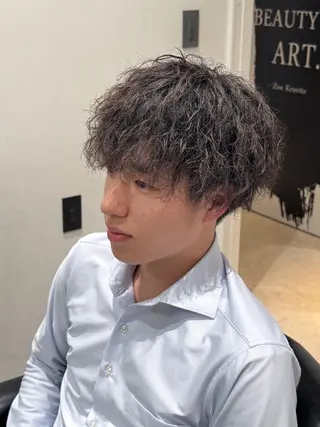 ショート パーマ 韓国風スタイル 北田陸斗のヘアスタイル