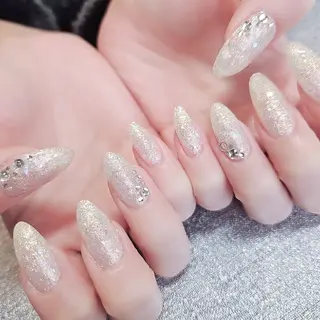ネイル 手描きアート&推し活 🌟Wisteriaのネイルデザイン