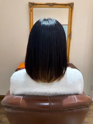 ミディアム 安中 莉椰のヘアスタイル