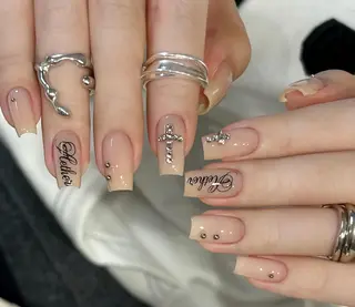 ネイル Molly _nailのネイルデザイン