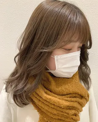 セミロング カラー hubhair レイヤー/透明感のヘアスタイル