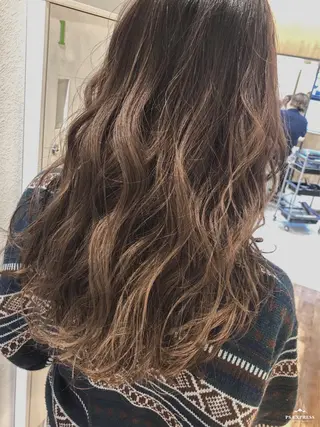 ミディアム カラー 堀田 将輝のヘアスタイル