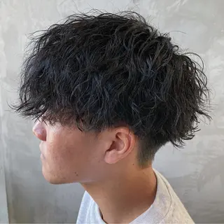 ショート パーマ メンズ 波巻きスパイラルパー マ/シャドウパーマ駿のヘアスタイル