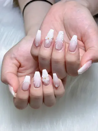 ネイル サリー ネイル　ラボのネイルデザイン
