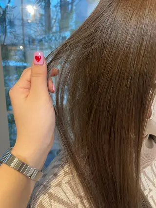 カラー zest kalonのヘアスタイル