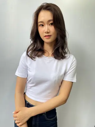 ミディアム カラー ヘアアレンジ 髙塚碧🇰🇷 韓国ヘア🎗️のヘアスタイル