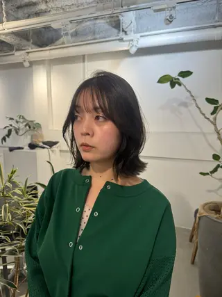 セミロング 新宿/顔周りカット +レイヤー=しずく♩のヘアスタイル