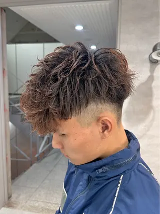 ミディアム パーマ メンズ メンズパーマ特化 TAIGAのヘアスタイル