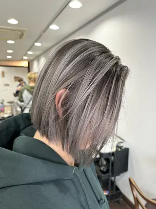 ミディアム バレイヤージュ 隅中秀弥のヘアスタイル