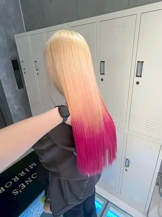 カラー 🦋ハイトーン×ア レンジ💫Leenaのヘアスタイル