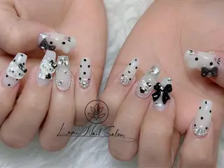 ネイル Lumi Shinokuboのネイルデザイン