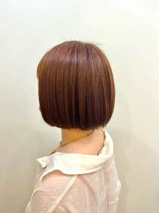 ミディアム カラー 伊藤 由妃乃のヘアスタイル
