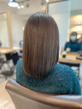 セミロング カラー ヨシダ フミノリのヘアスタイル