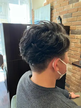 ショート パーマ メンズ Parfait 山本のヘアスタイル