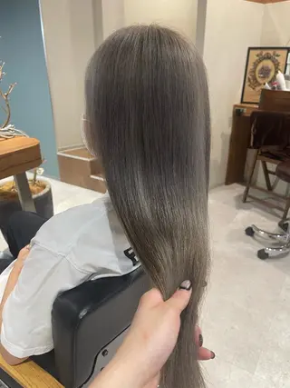 ロング カラー 店長 MANAMI 艶カラー／骨格ボブのヘアスタイル