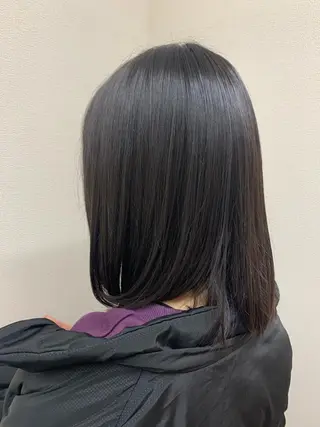 ミディアム 🫧美髪矯正🫧透明 感カラー🫧チサトのヘアスタイル