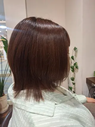 ミディアム 本下 舞依のヘアスタイル