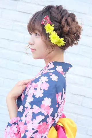 ヘアアレンジ あやか 白髪ぼかしハイライトのヘアスタイル