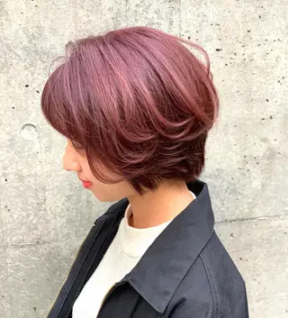 ショート カラー 一ノ瀬 暁のヘアスタイル