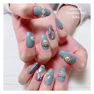 ミディアム ネイル 🐾enen style 🐾のネイルデザイン