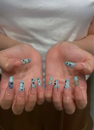 ネイル Eli Muse 新宿ネイルのネイルデザイン